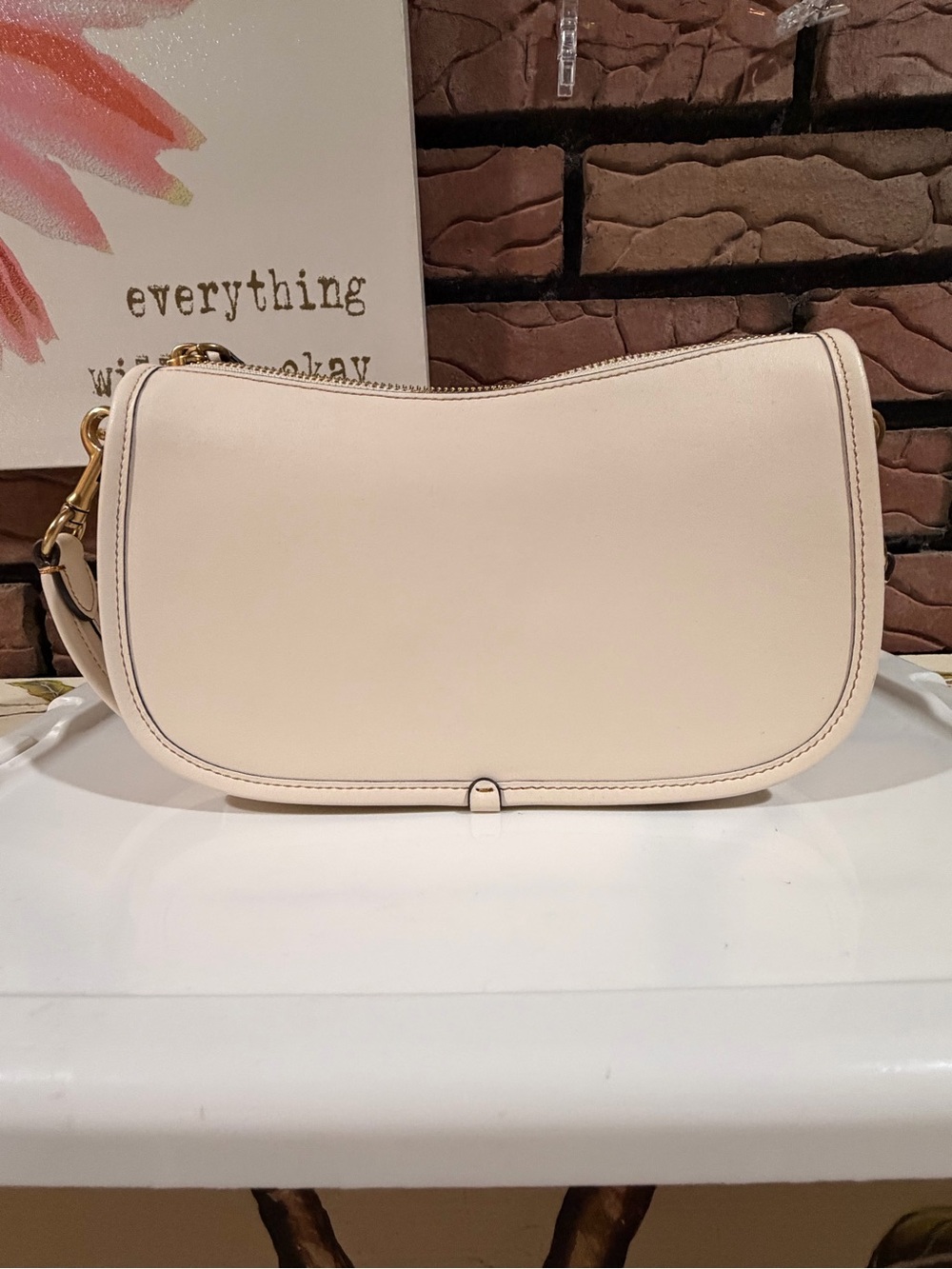 Coach Swinger Bag Designer Crossbody - Picture 14 of 16